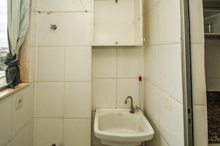Apartamento para alugar com 93m², 3 quartos e 1 vagaÁrea de Serviço