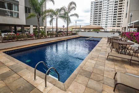 Apartamento para alugar com 93m², 3 quartos e 1 vagaÁrea comum - Piscina