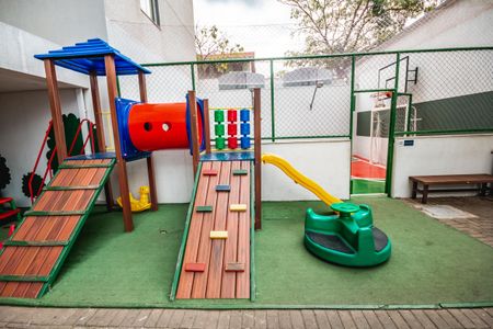 Apartamento para alugar com 93m², 3 quartos e 1 vagaÁrea comum - Playground