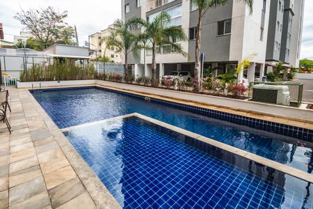 Apartamento para alugar com 93m², 3 quartos e 1 vagaÁrea comum - Piscina