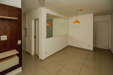 Apartamento para alugar com 93m², 3 quartos e 1 vagaSala
