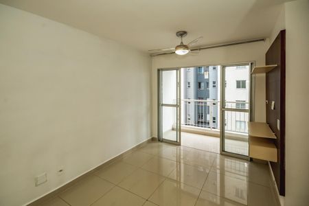 Sala de apartamento para alugar com 3 quartos, 93m² em Jardim Guanabara, Belo Horizonte