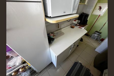 Apartamento à venda com 54m², 2 quartos e 1 vagaCozinha