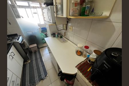 Apartamento à venda com 54m², 2 quartos e 1 vagaCozinha