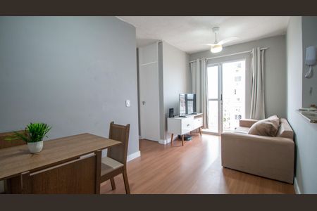 Sala de apartamento à venda com 2 quartos, 47m² em Imperial de São Cristóvão, Rio de Janeiro