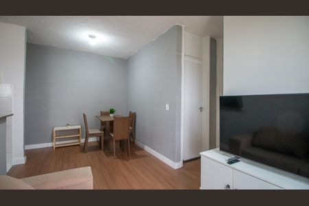 Sala de apartamento à venda com 2 quartos, 47m² em Imperial de São Cristóvão, Rio de Janeiro