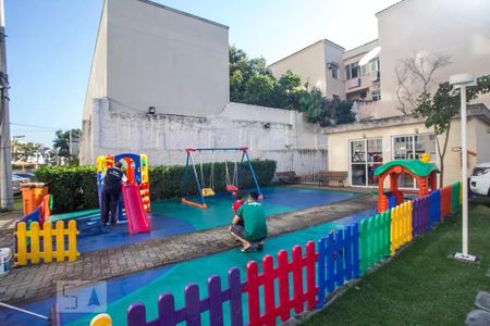 Apartamento à venda com 47m², 2 quartos e 1 vaga Apartamento à venda com 47m², 2 quartos e 1 vagaÁrea comum - Playground