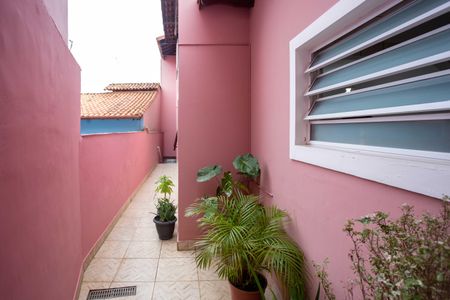 Casa à venda com 210m², 4 quartos e 2 vagasQuintal