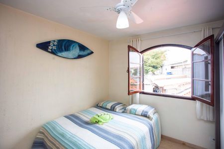 Casa à venda com 210m², 4 quartos e 2 vagasQuarto 2