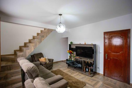 Sala  de casa à venda com 4 quartos, 210m² em Piraporinha, Diadema