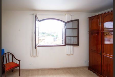 Casa à venda com 210m², 4 quartos e 2 vagasQuarto 1