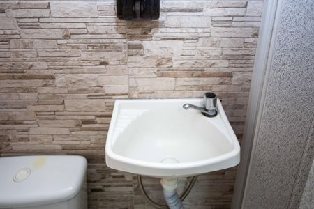 Casa à venda com 210m², 4 quartos e 2 vagasBanheiro de serviço