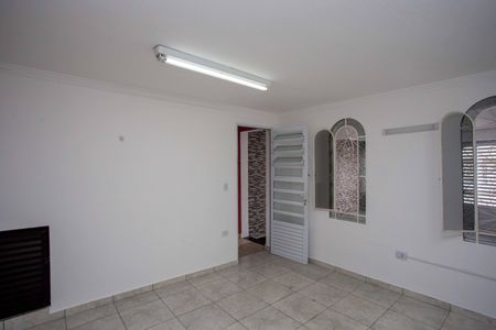 Casa à venda com 210m², 4 quartos e 2 vagasQuarto de Serviço