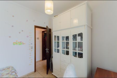 Casa à venda com 235m², 6 quartos e 2 vagas Casa à venda com 235m², 6 quartos e 2 vagasQuarto 2