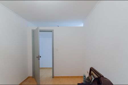 Casa à venda com 235m², 6 quartos e 2 vagas Casa à venda com 235m², 6 quartos e 2 vagasQuarto 1 Casa 2