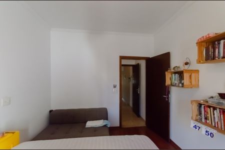 Casa à venda com 235m², 6 quartos e 2 vagas Casa à venda com 235m², 6 quartos e 2 vagasQuarto 1