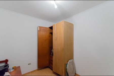 Casa à venda com 235m², 6 quartos e 2 vagas Casa à venda com 235m², 6 quartos e 2 vagasQuarto 1 Casa 2