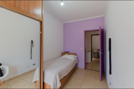 Casa à venda com 235m², 6 quartos e 2 vagas Casa à venda com 235m², 6 quartos e 2 vagasQuarto 3