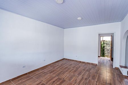 Sala de casa para alugar com 2 quartos, 120m² em Jaraguá, São Paulo