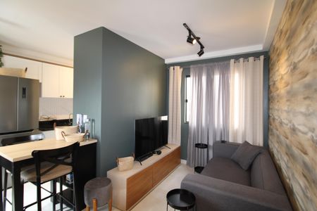 Sala/Cozinha de apartamento à venda com 2 quartos, 46m² em Chora Menino, São Paulo