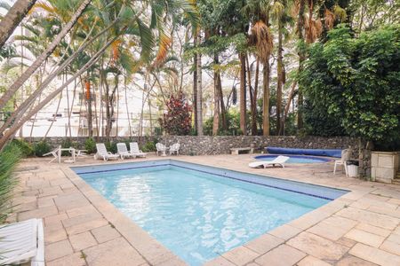 Apartamento para alugar com 85m², 1 quarto e 1 vaga Apartamento para alugar com 85m², 1 quarto e 1 vagaÁrea comum - Piscina