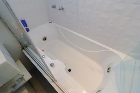 Apartamento para alugar com 85m², 1 quarto e 1 vaga Apartamento para alugar com 85m², 1 quarto e 1 vagaBanheiro da Suíte