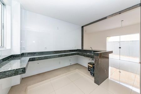 Apartamento à venda com 163m², 2 quartos e 2 vagasCozinha