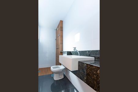 Apartamento à venda com 163m², 2 quartos e 2 vagasBanheiro da Suíte 1