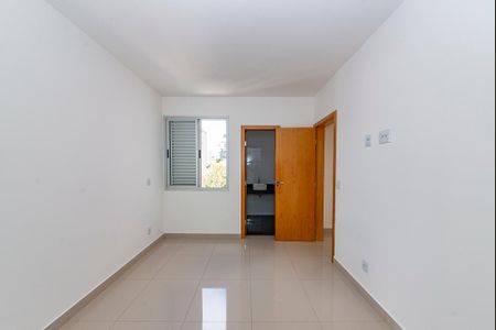 Apartamento à venda com 130m², 2 quartos e 3 vagasSuíte 2