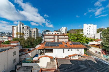 Apartamento à venda com 130m², 2 quartos e 3 vagasVista da Sala