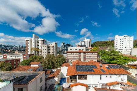 Apartamento à venda com 130m², 2 quartos e 3 vagasVista do Terraço