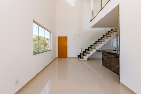 Apartamento à venda com 130m², 2 quartos e 3 vagasSala 