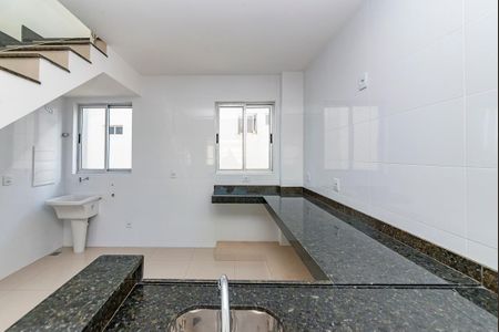 Apartamento à venda com 130m², 2 quartos e 3 vagasCozinha