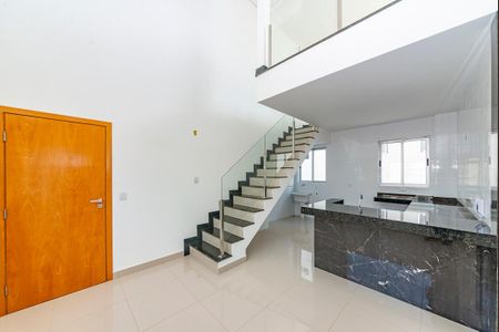 Apartamento à venda com 130m², 2 quartos e 3 vagasEscada