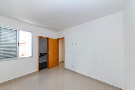 Apartamento à venda com 130m², 2 quartos e 3 vagasSuíte 2