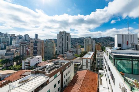 Apartamento à venda com 130m², 2 quartos e 3 vagasVista do Terraço