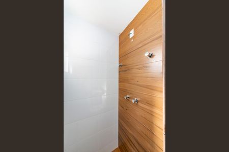 Apartamento à venda com 130m², 2 quartos e 3 vagasBanheiro da Suíte 1