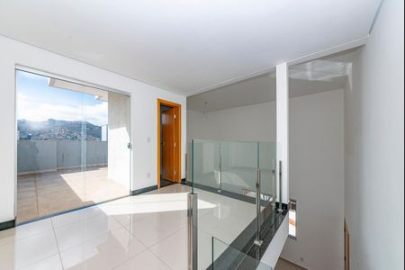 Apartamento à venda com 130m², 2 quartos e 3 vagasSala 2