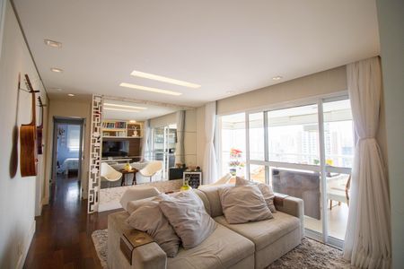 Apartamento à venda com 117m², 3 quartos e 2 vagasSala
