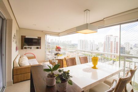 Apartamento à venda com 117m², 3 quartos e 2 vagasSala