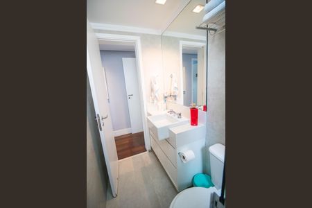 Apartamento à venda com 117m², 3 quartos e 2 vagasBanheiro