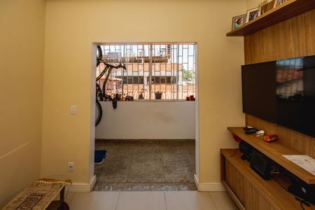 Apartamento à venda com 75m², 3 quartos e 1 vagaSala