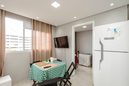Apartamento à venda com 35m², 2 quartos e sem vaga Apartamento à venda com 35m², 2 quartos e sem vagaSala/Cozinha