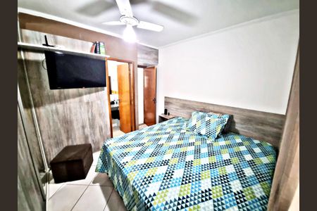 Suíte 1 de casa à venda com 2 quartos, 75m² em Vila Ivone, São Paulo