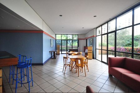 Apartamento à venda com 145m², 3 quartos e 3 vagasÁrea comum - Salão de Festa