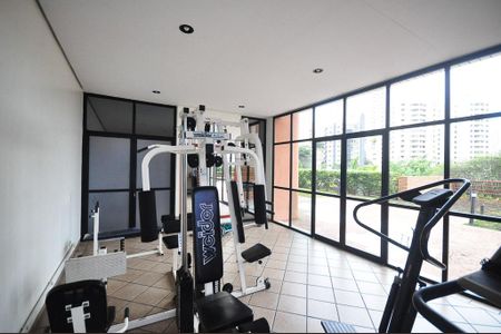 Apartamento à venda com 145m², 3 quartos e 3 vagasÁrea comum - Academia