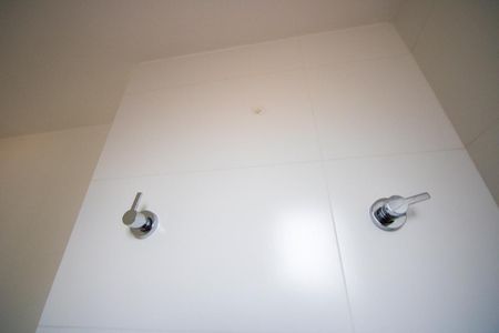 Apartamento à venda com 104m², 3 quartos e 2 vagasBanheiro do quarto 1