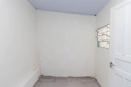 Casa à venda com 60m², 2 quartos e sem vaga Casa à venda com 60m², 2 quartos e sem vagaQuarto de Serviço