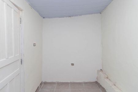 Casa à venda com 60m², 2 quartos e sem vaga Casa à venda com 60m², 2 quartos e sem vagaQuarto de Serviço