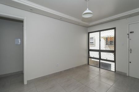 Sala de apartamento à venda com 2 quartos, 56m² em Sarandi, Porto Alegre